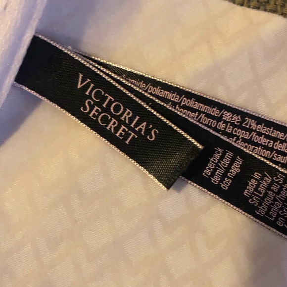 Beautiful bras. - Picture 5 of 11